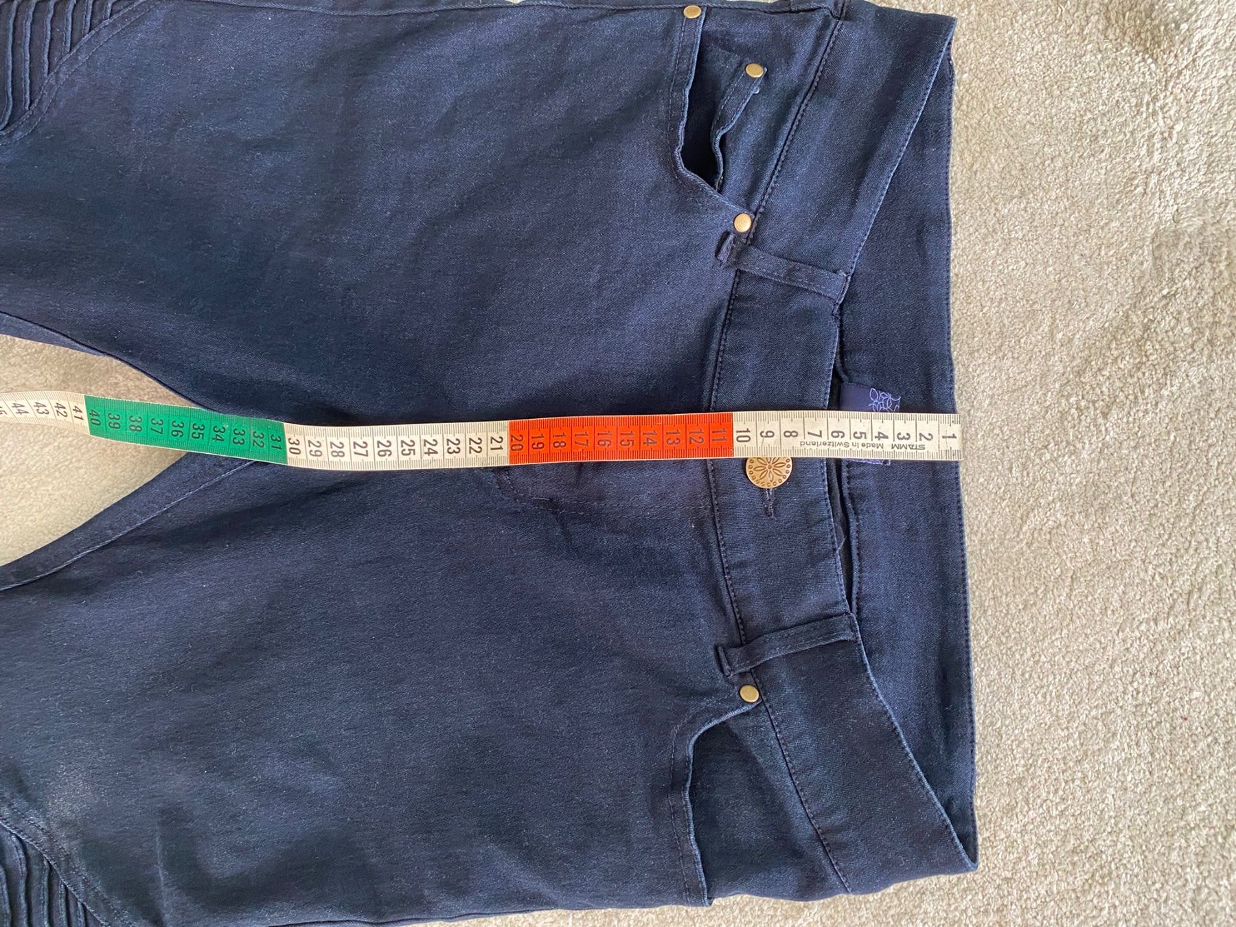 Jeans: Jeans NRG – Nuovo (secondo la descrizione) da Novazzano venduto da ige_cwq5 2