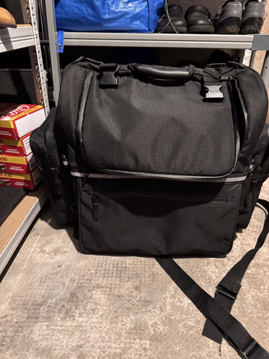 Taschen: Sac sissy bar – Gebraucht aus Peseux von anja1977