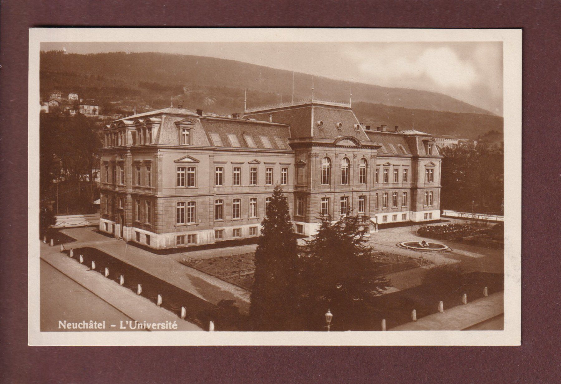 Cartoline postali: NEUCHÂTEL - Université - 1923 – Usato da Pully venduto da nicecards