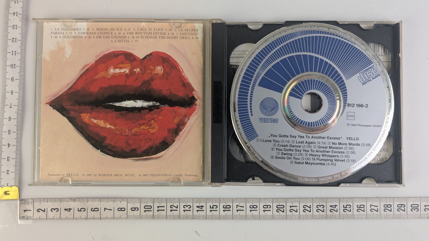 CD: Yello - One Second - CD - 1987 – Usato da Zürich venduto da axolottchen 3