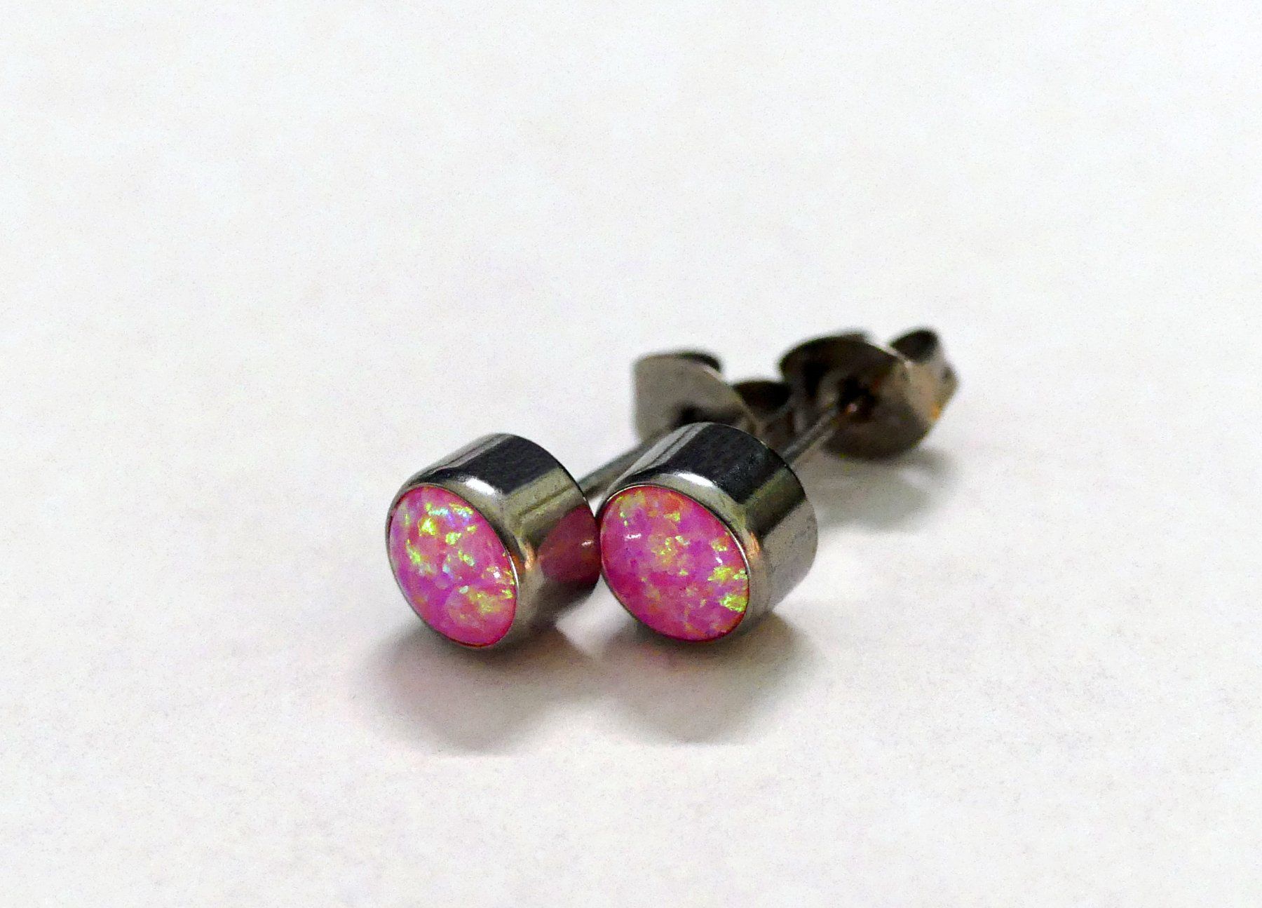 Orecchini pendenti & Orecchini a lobo: Ohrstecker aus Titanium mit Opal – Nuovo e nell'imballaggio originale da Matten b. Interlaken venduto da kero71 4