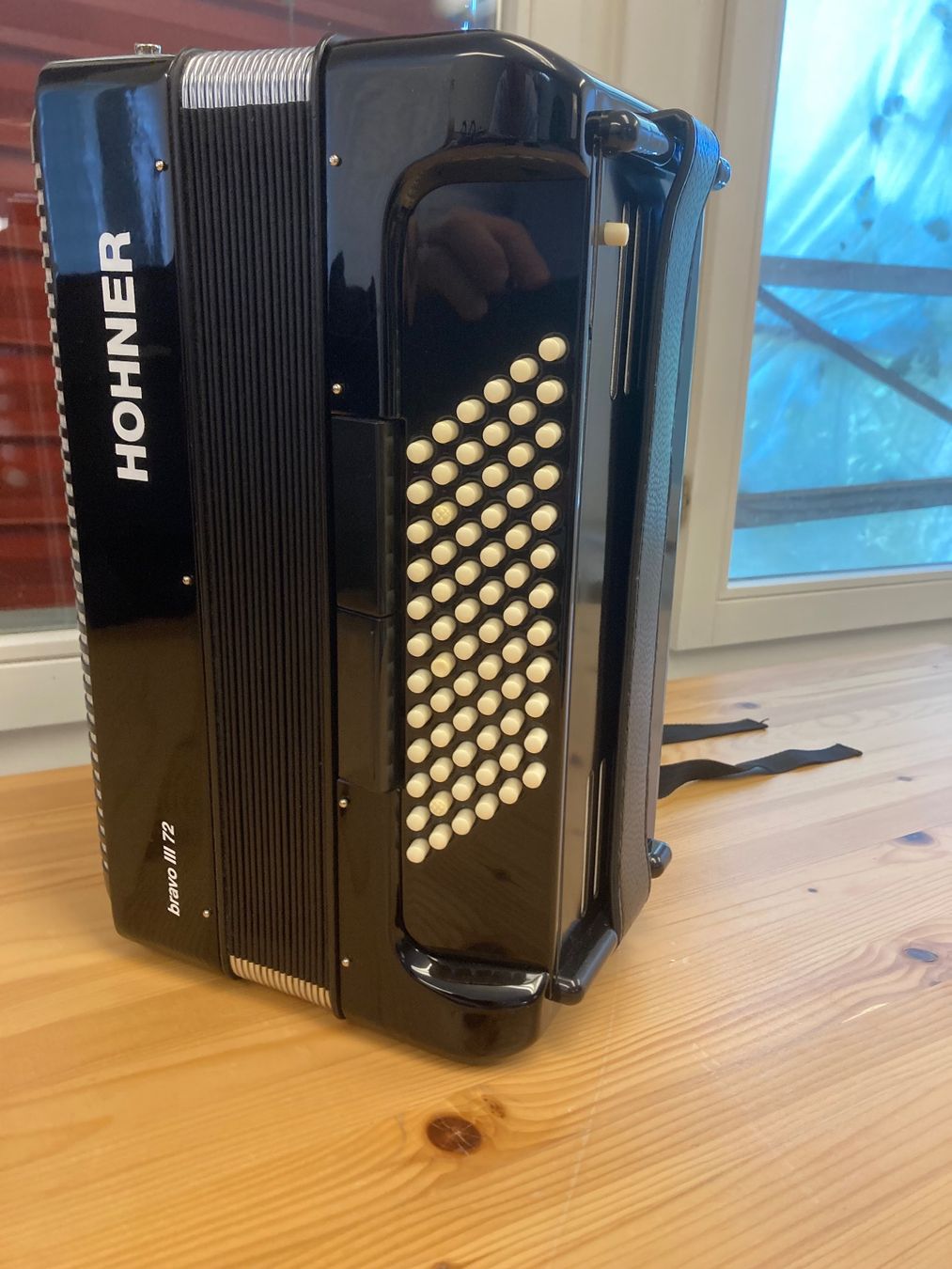 Hohner Strumenti musicali: Akkordeon Hohner Bravo lll 72 – Usato da Möriken AG venduto da Salamander25 1