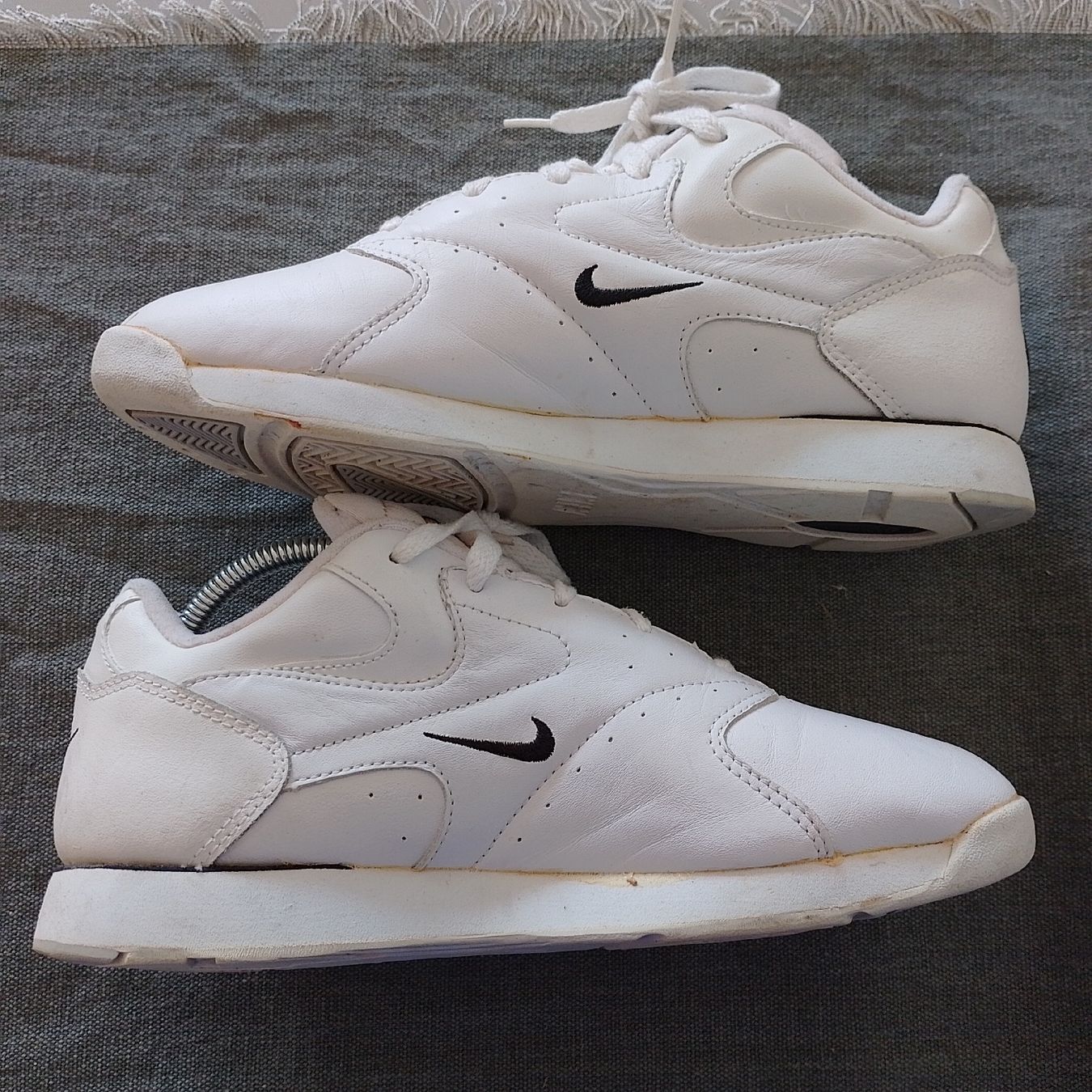 Nike Scarpe da uomo: Weisse Nike Schuhe – Usato da Uznach venduto da EMaria83 2