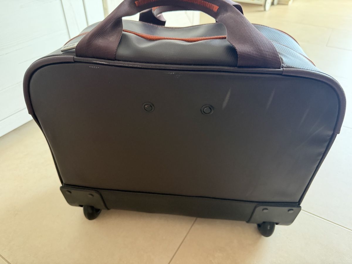 Bree Valigie: BREE Business-/Laptoptasche mit integriertem Trolley – Usato da Ettingen venduto da Schappo 8