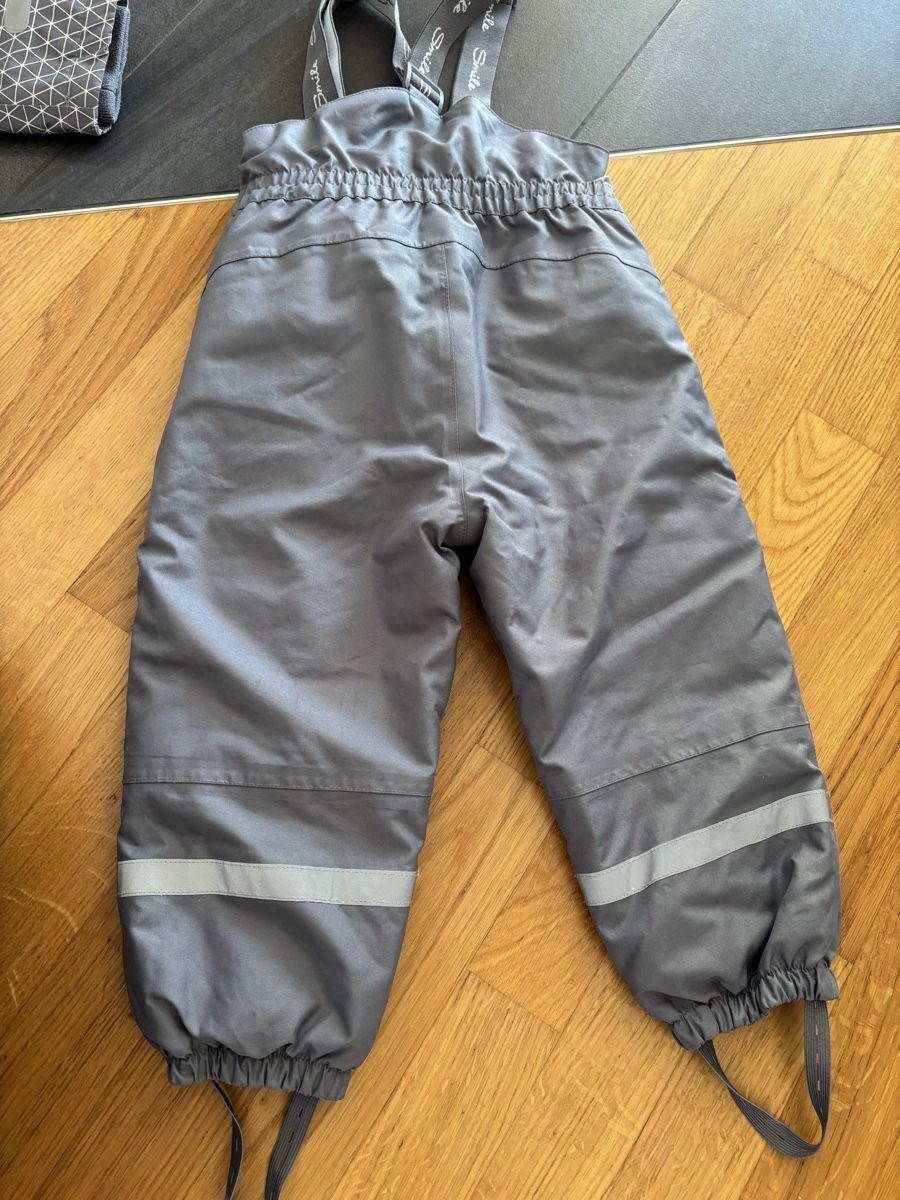 Anzüge: Skianzug Gr. 98 für Junge oder Mädchen  – Gebraucht aus Otelfingen von vio_dbz6 4