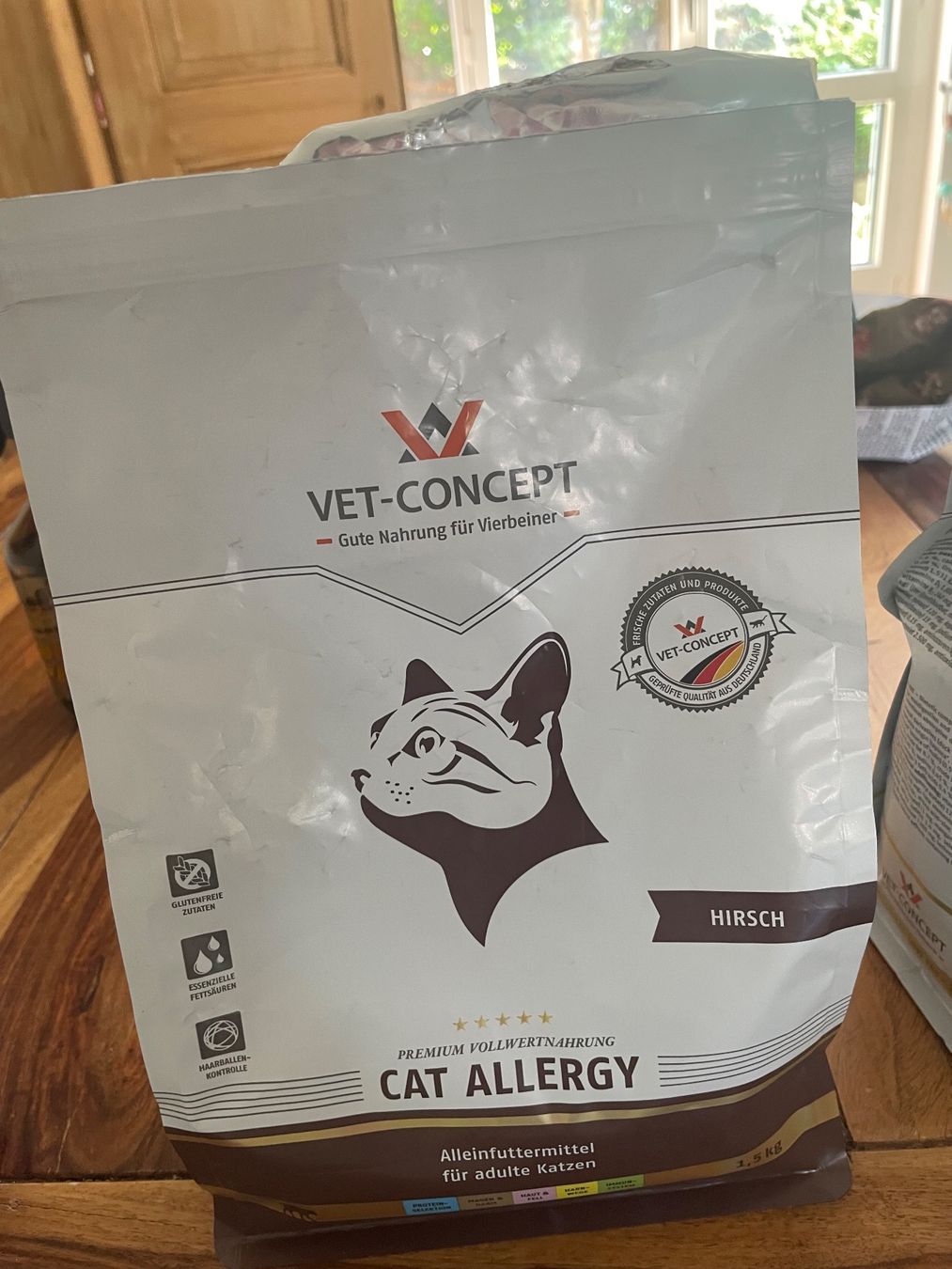 Futter: Monoprotein Katzenfutter + Hirsch – Neu und originalverpackt aus Uitikon Waldegg von Mimi_Capoeira 1
