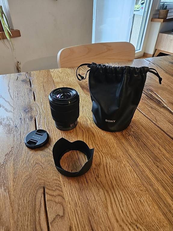Obiettivi: Objektiv Sony FE 3.5 - 5.6 / 28-70mm OSS  – Usato da Zürich venduto da vintonsen 2
