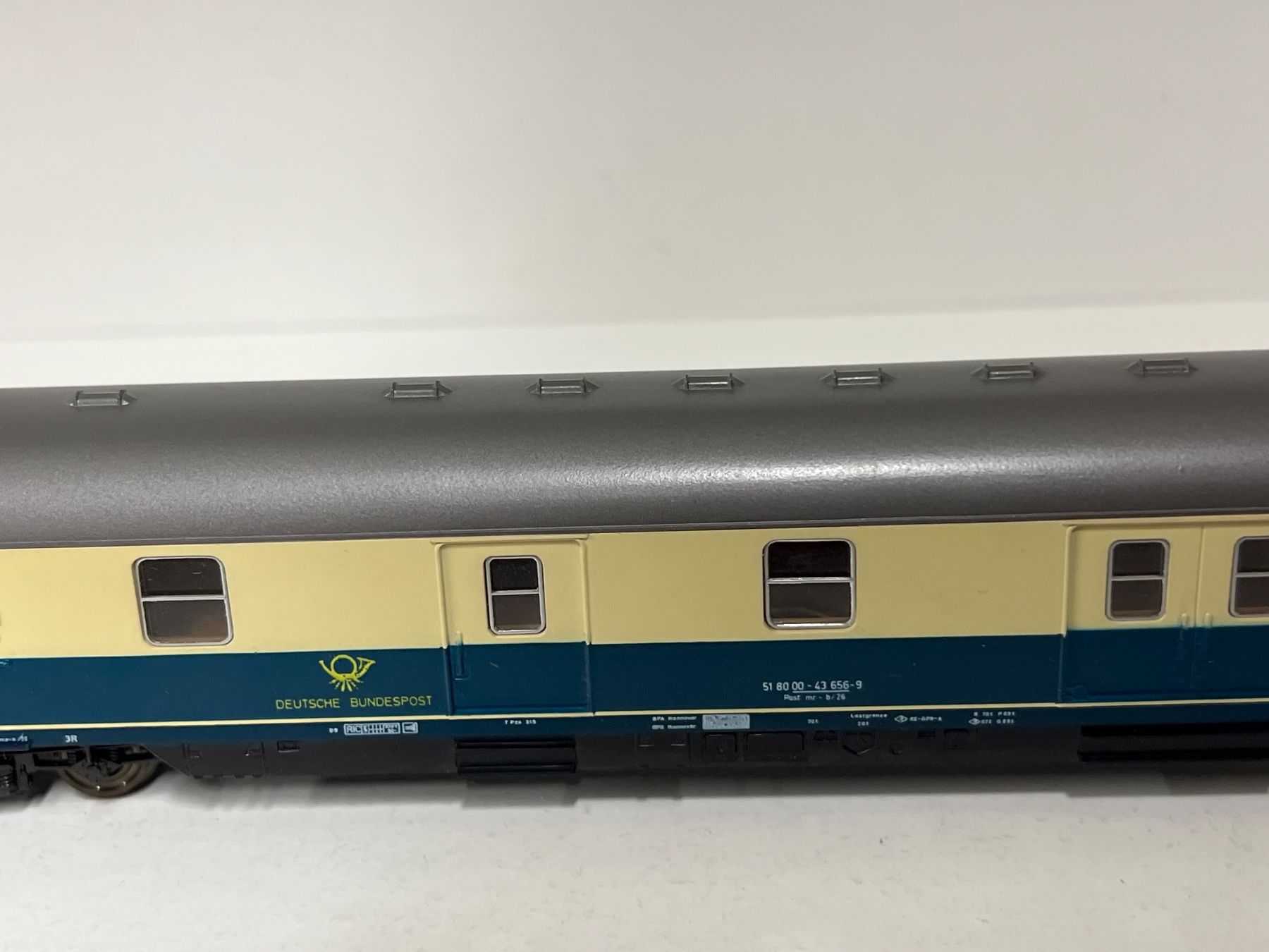 Roco Modellini di ferrovie: Roco DB  Postwagen  H0 DC – Difettoso da Geroldswil venduto da TopTrain54 4