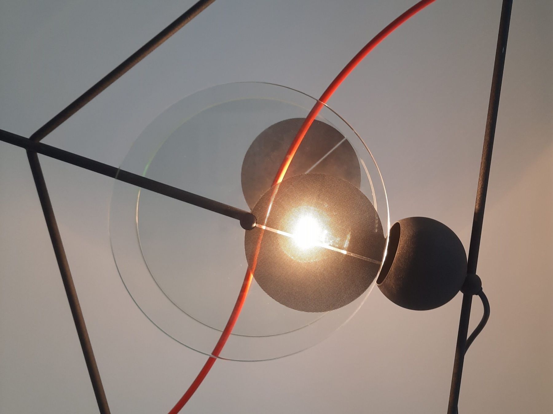 Lampade: MEMPHIS DESIGN Stehlampe BY RELCO MILANO – Usato da Zürich venduto da ger.kiy 1