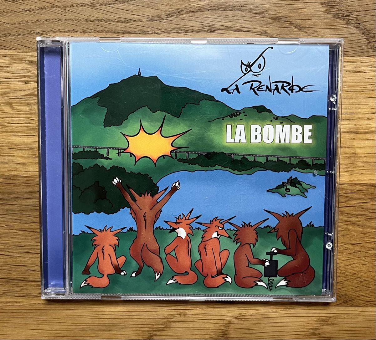 CDs: La Renarde - La bombe - CD – D'occasion à Posieux par coutset