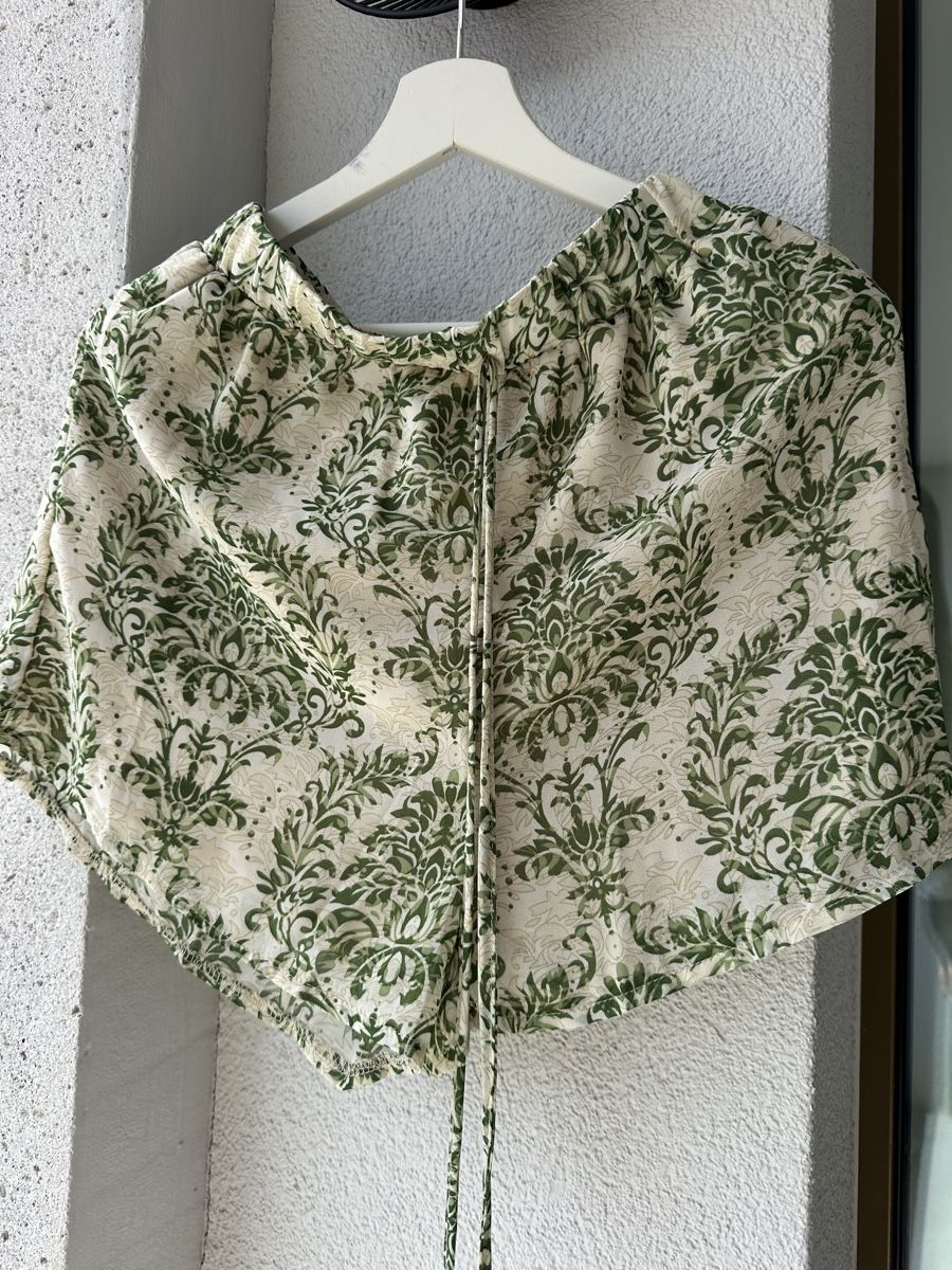 Pantaloni: Shorts mehrfarbig – Usato da Lenzburg venduto da selabella