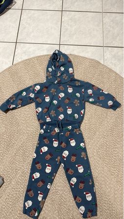 Kids Christmas clothes Set: Size 98 Festive and Fun!