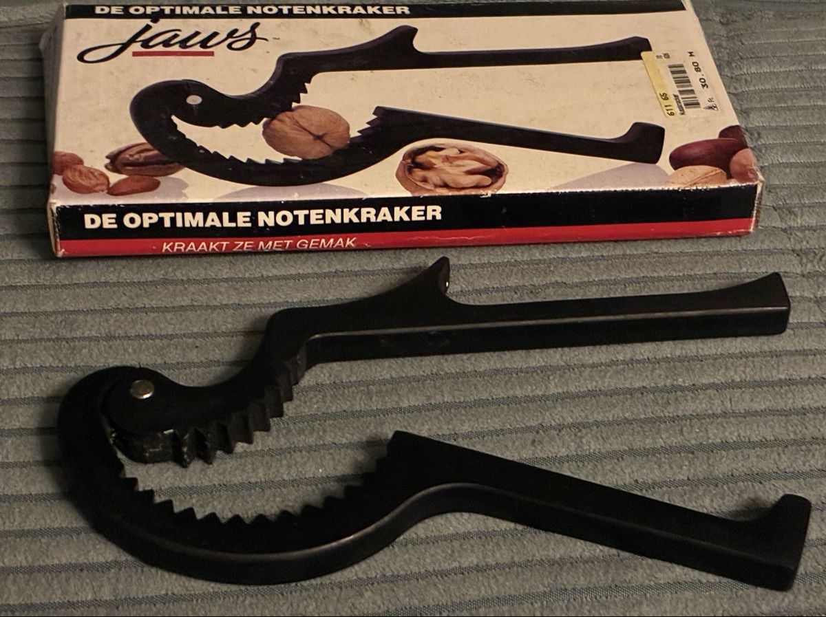 Elettrodomestici da cucina:  Nussknacker von JAWS, Kaufpreis Fr. 30.80 – Nuovo (secondo la descrizione) da Oberrüti venduto da Jomaru