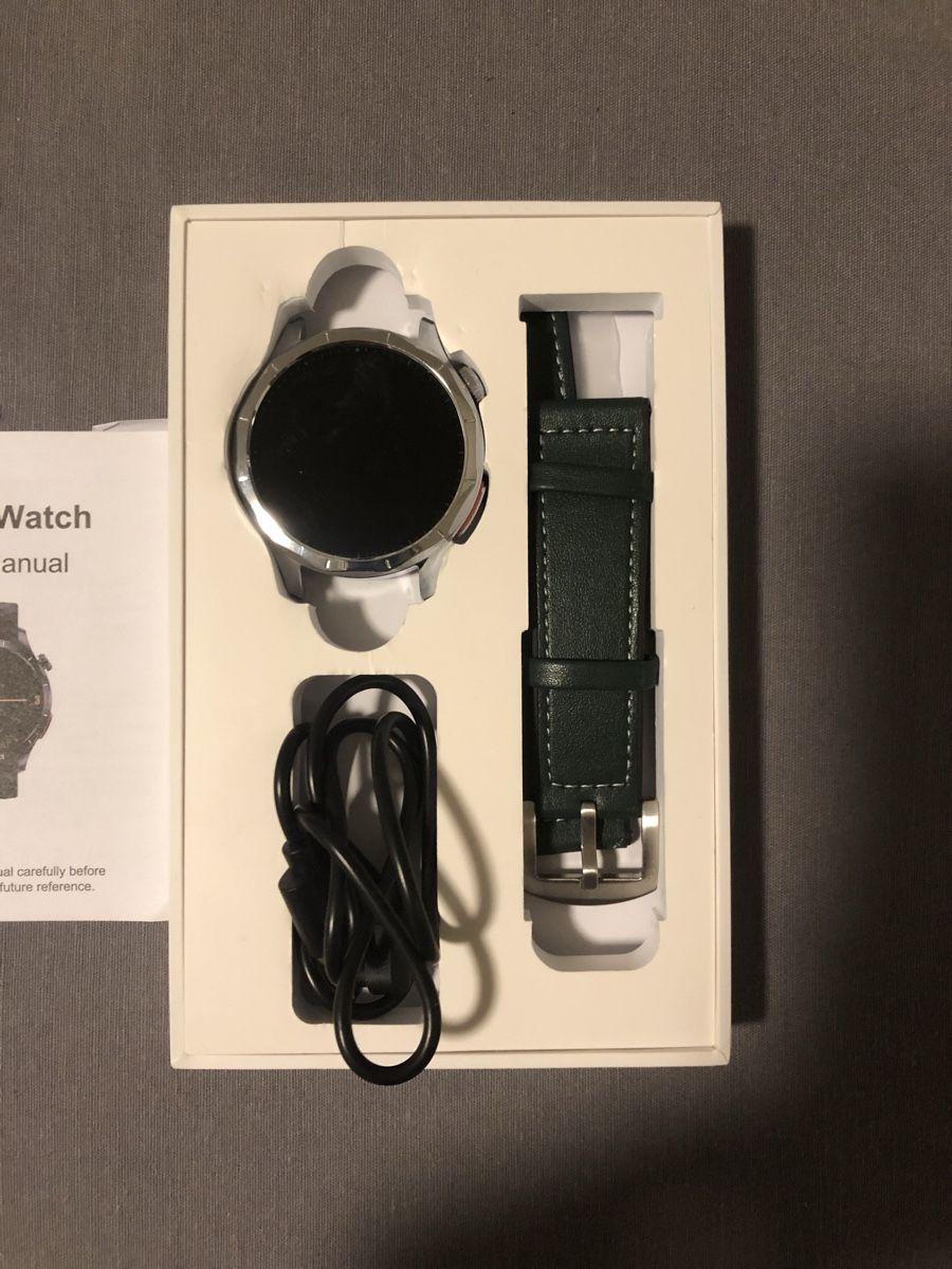 Smartwatch: Digitale Uhr – Nuovo e nell'imballaggio originale da Adliswil venduto da rossoelmare 3