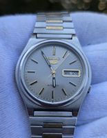 Montre automatique Seiko 5 acier doré diamètre 37 mm Révisé 