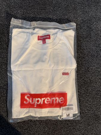Supreme Small Box Logo T-Shirt Weiss Grösse M Neu