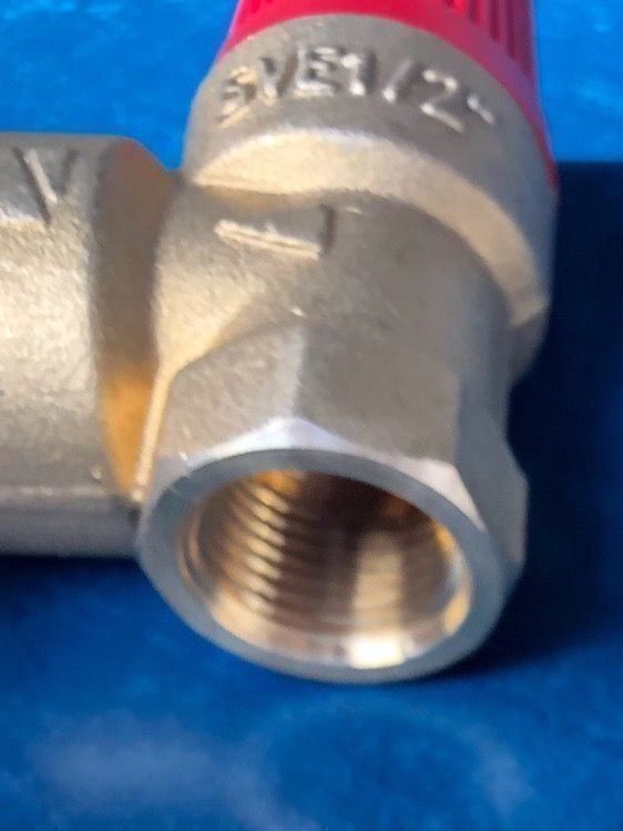 Radiatori: Sicherheitsventil Heizung – Nuovo e nell'imballaggio originale da Niederrohrdorf venduto da ledergerber 2