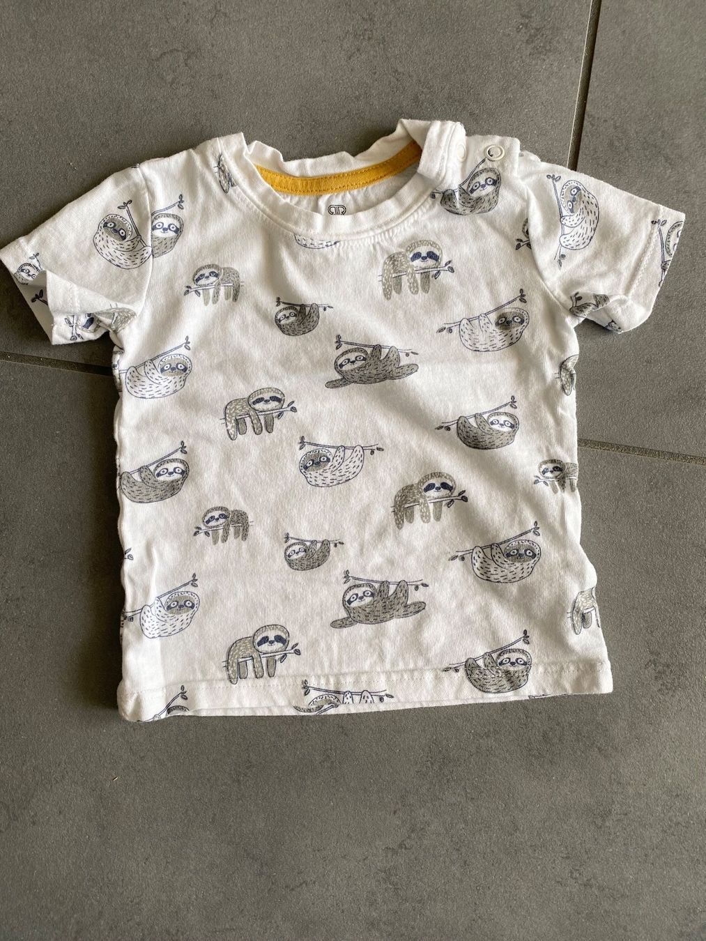 La Redoute T-shirt: Kurzarm T-Sirt Set – Usato da Urdorf venduto da Tjara65 2