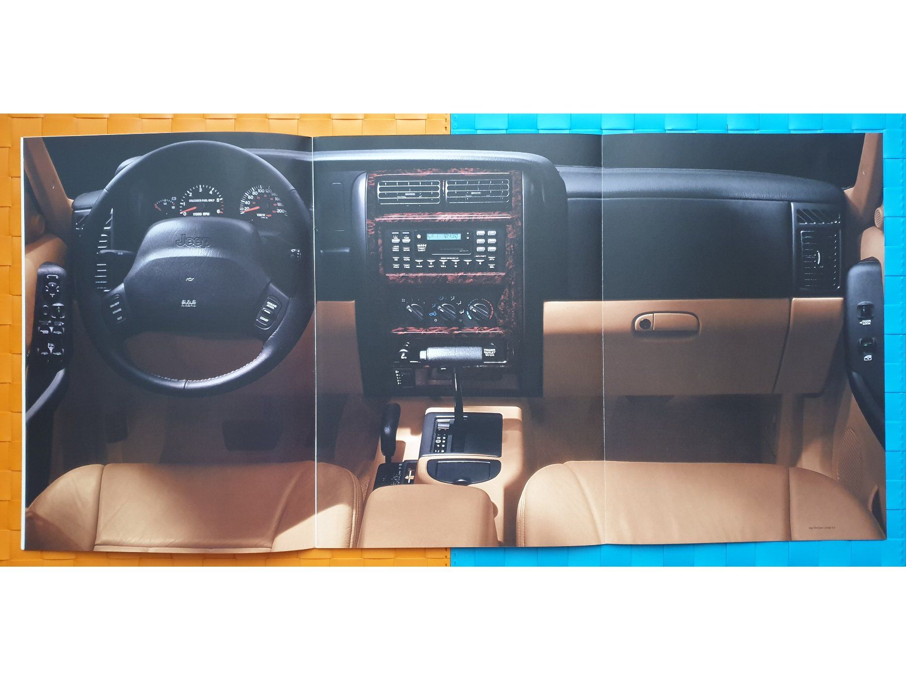 Riviste & Magazine: JEEP CHEROKEE 1997 - Prospekt / Technische Daten – Nuovo (secondo la descrizione) da Viganello venduto da CARLiteratur 4