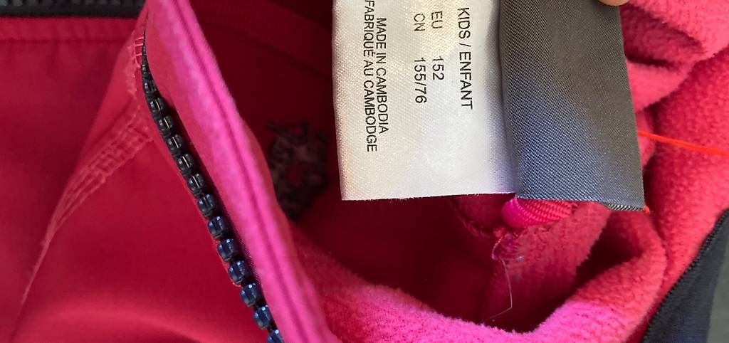 Vestes & Manteaux: Softshelljacke Jack Wolfskin Gr. 152 – D'occasion à Paspels par giu_vt7p 1