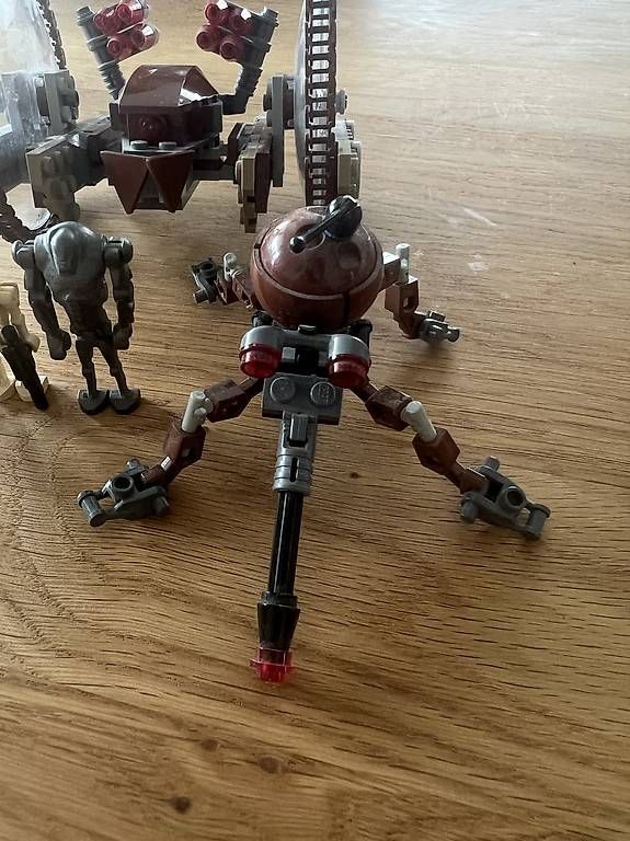 Lego Giocattoli: Star Wars Hailfire Droid & Spider Droid 7670 – Usato da Uzwil venduto da sab_nhc7 1