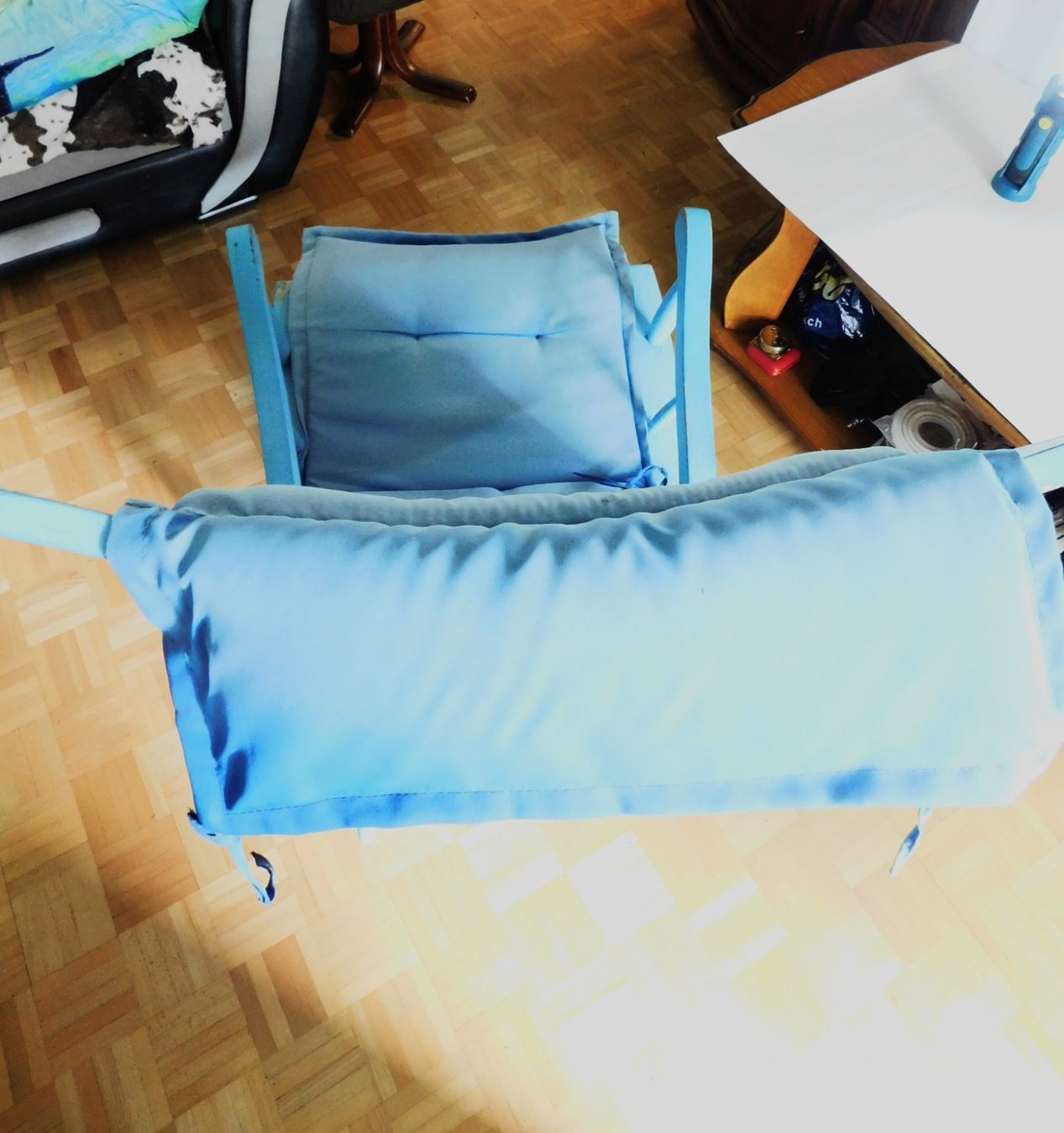 Fauteuils: Schaukelstuhl, taubenblau – D'occasion à Emmenbrücke par Neverlaand-22 5