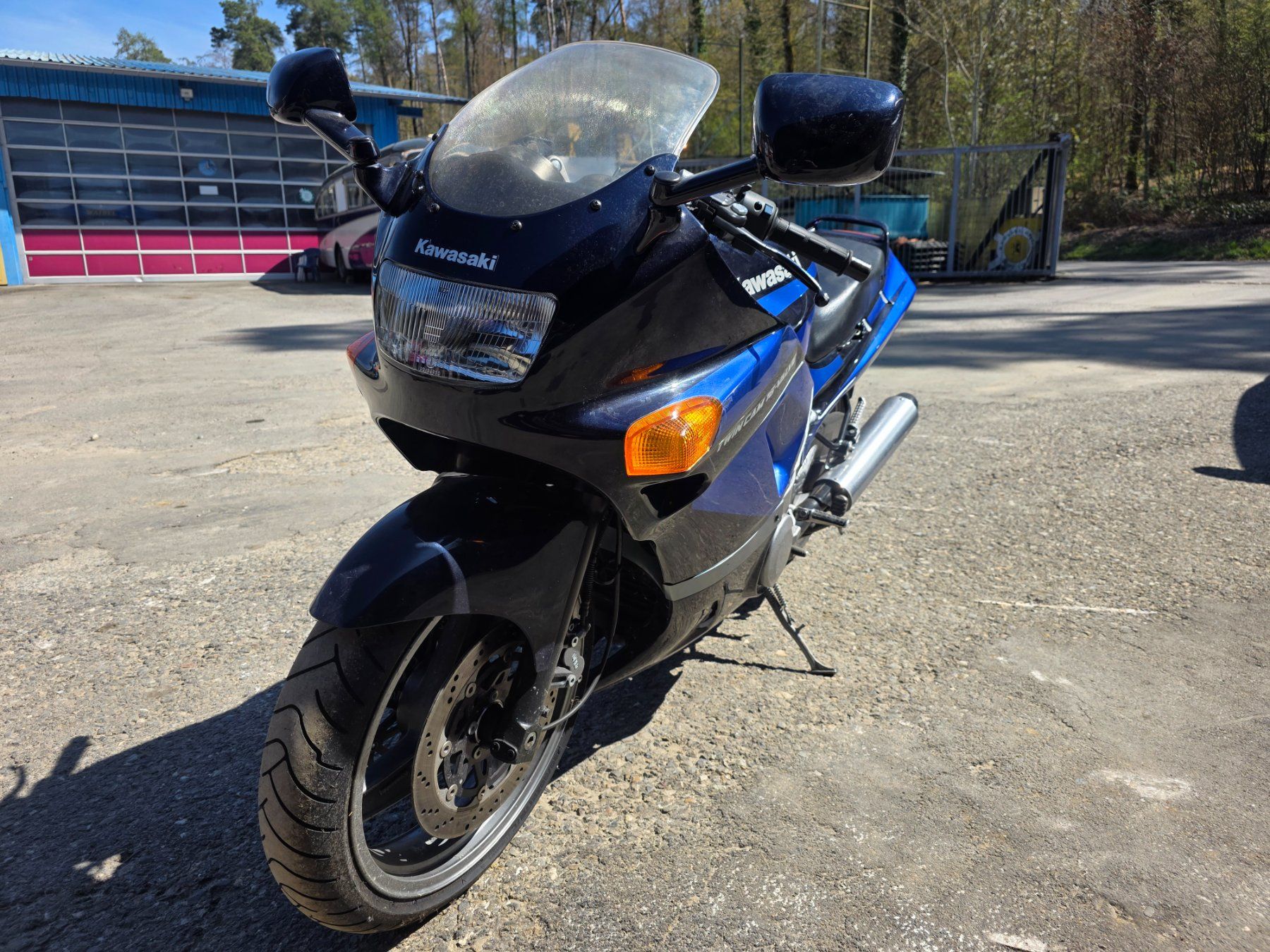 Kawasaki Strasse: Motorrad Kawasaki ZZ-R 600 – Gebraucht aus Neuhausen von Patrikson 1