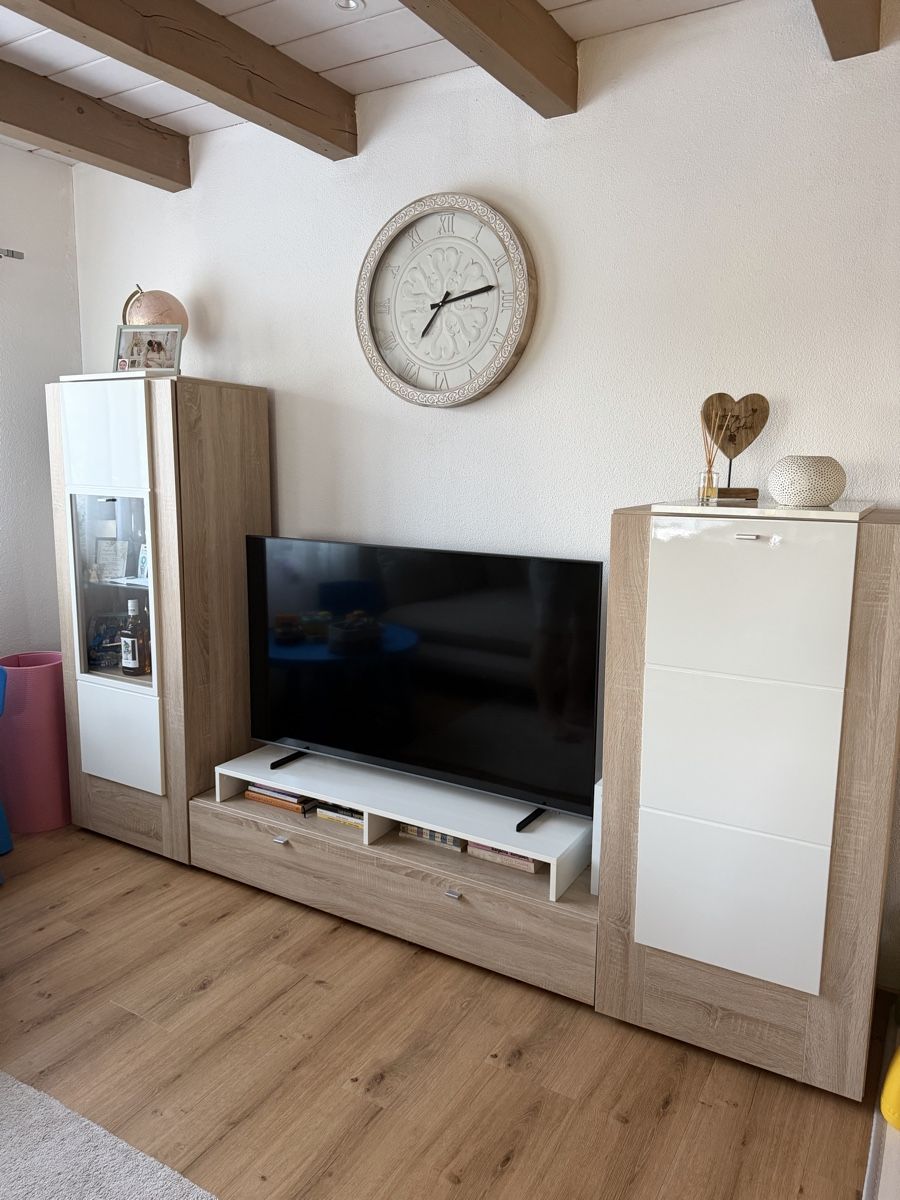 TV Möbel: Wohnwand/Wohnzimmermöbel – Neu (gemäss Beschreibung) aus Müllheim Dorf von ran_2dyr 1