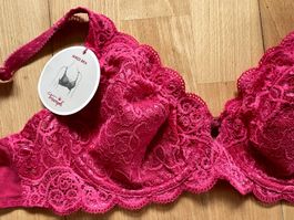 TRIUMPH Amourette 300 WIRED BRA Bügel-BH, Gr. 75C, Pink, NEU