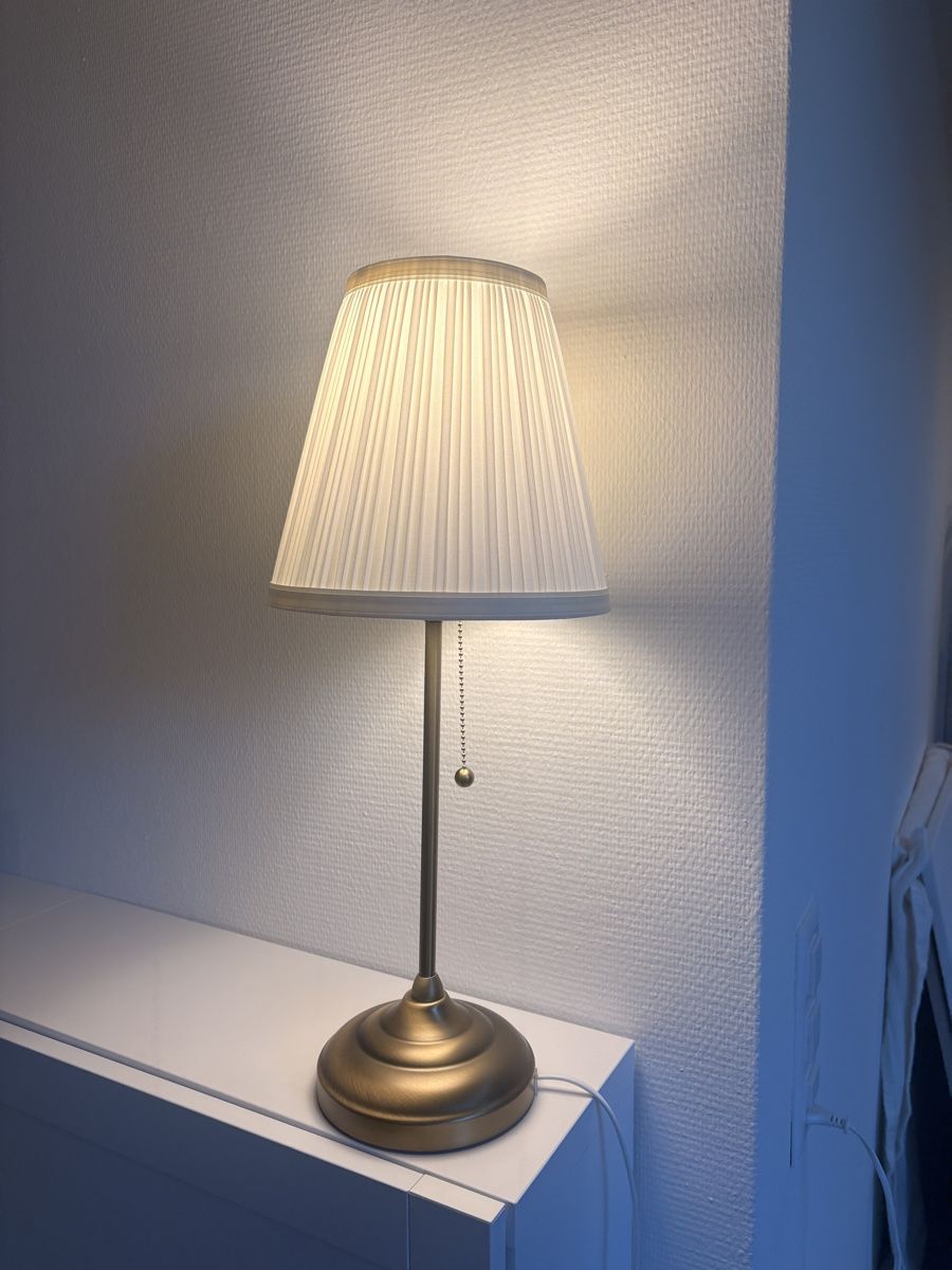 Ikea Lampade: Tischlampe IKEA Arstid – Usato da Zürich venduto da viv_nevi 1