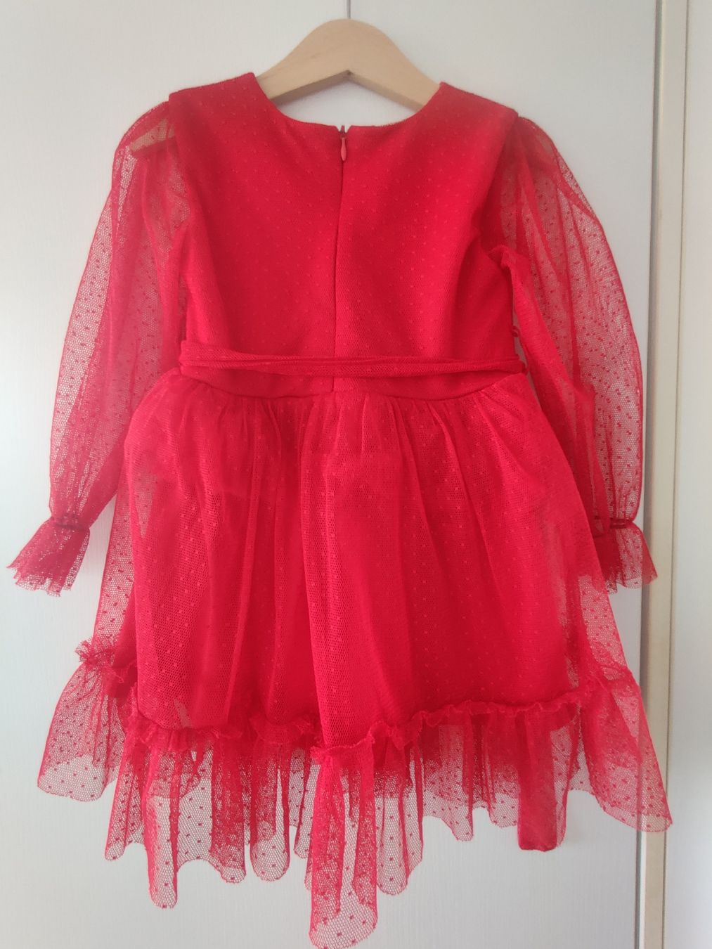 Vestiti & Gonne: Mädchenkleid in rot – Usato da Buchs ZH venduto da indli10 1