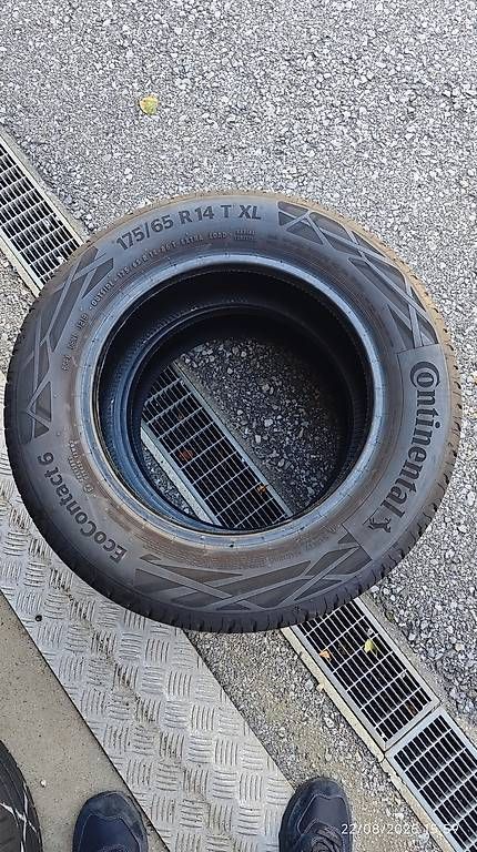 Altro in Scrittura & Disegno: 175-65-14 gomme Continental  – Usato da Taverne venduto da mar_v68c 1