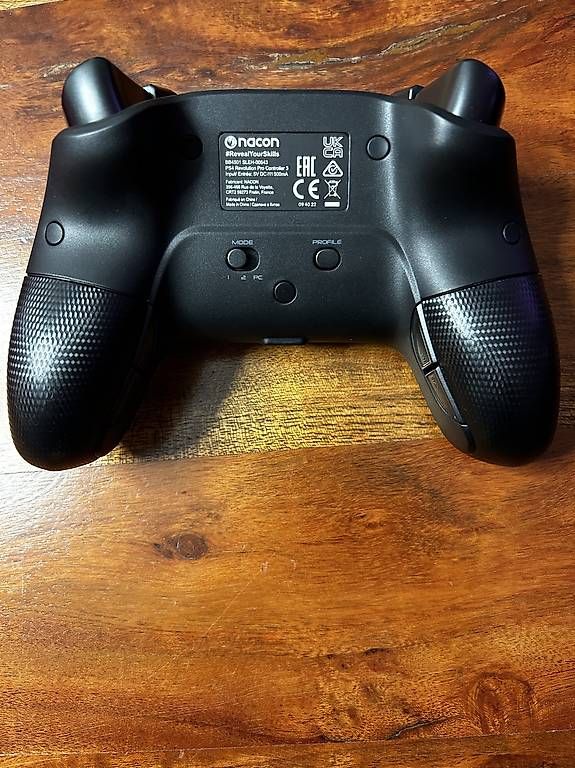 Controller: NACON REVOLUTION PRO CONTROLLER 3 – Nuovo e nell'imballaggio originale da Oensingen venduto da kikomad 2