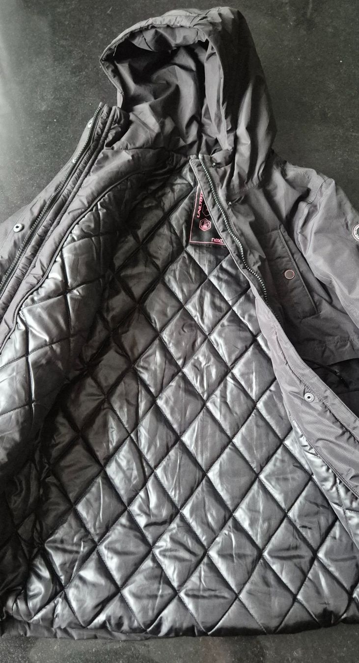 Giacche & Cappotti: Kinder Jacke . 128  8jahre – Usato da frauenfeld venduto da Eflygraffity
