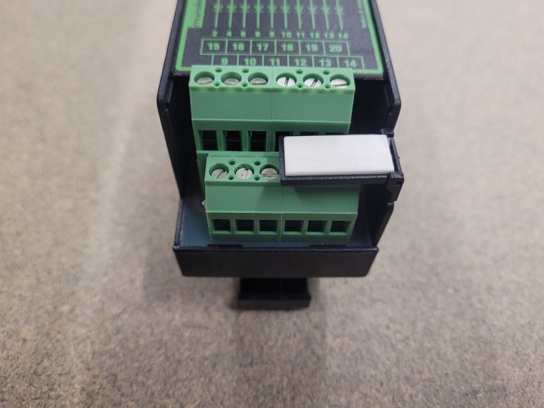 Componenti elettronici: Murrelektronik MKS-D 10/1300-1 – Usato da Vitznau venduto da Vitznau84 4