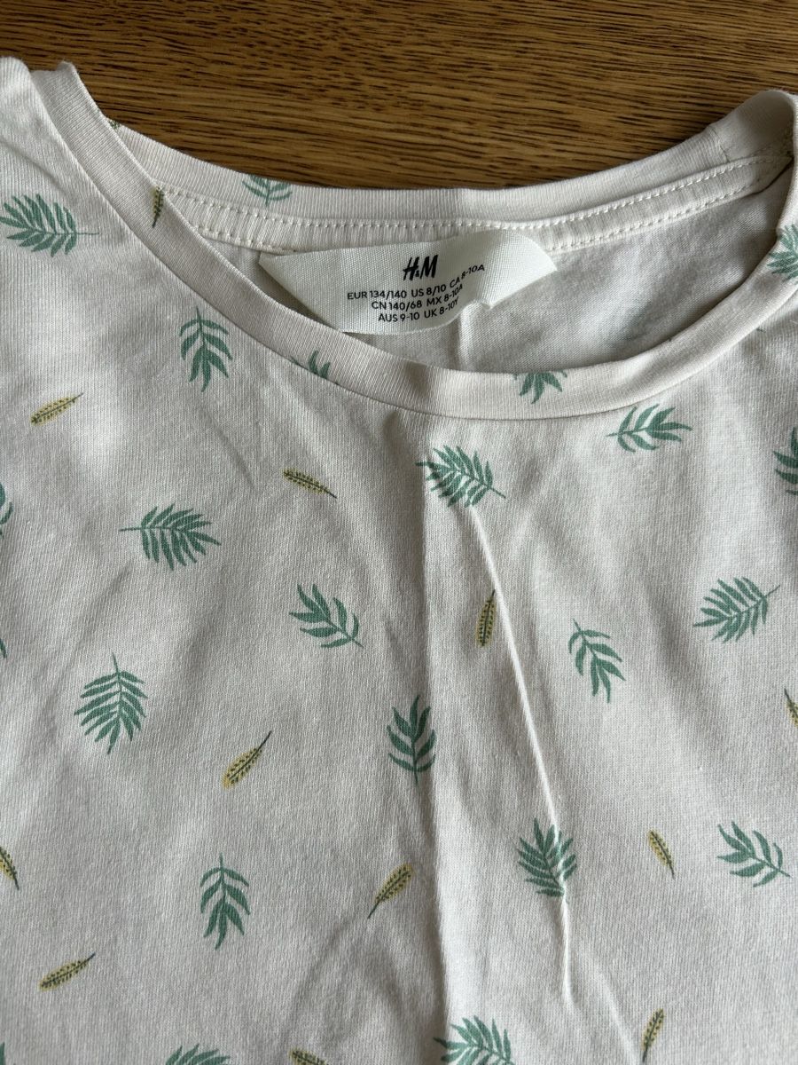 H&M Lotti & Set di vestiti: 134/140 - Mädchen - Safari Set H&M – Usato da Neftenbach venduto da joell01 5