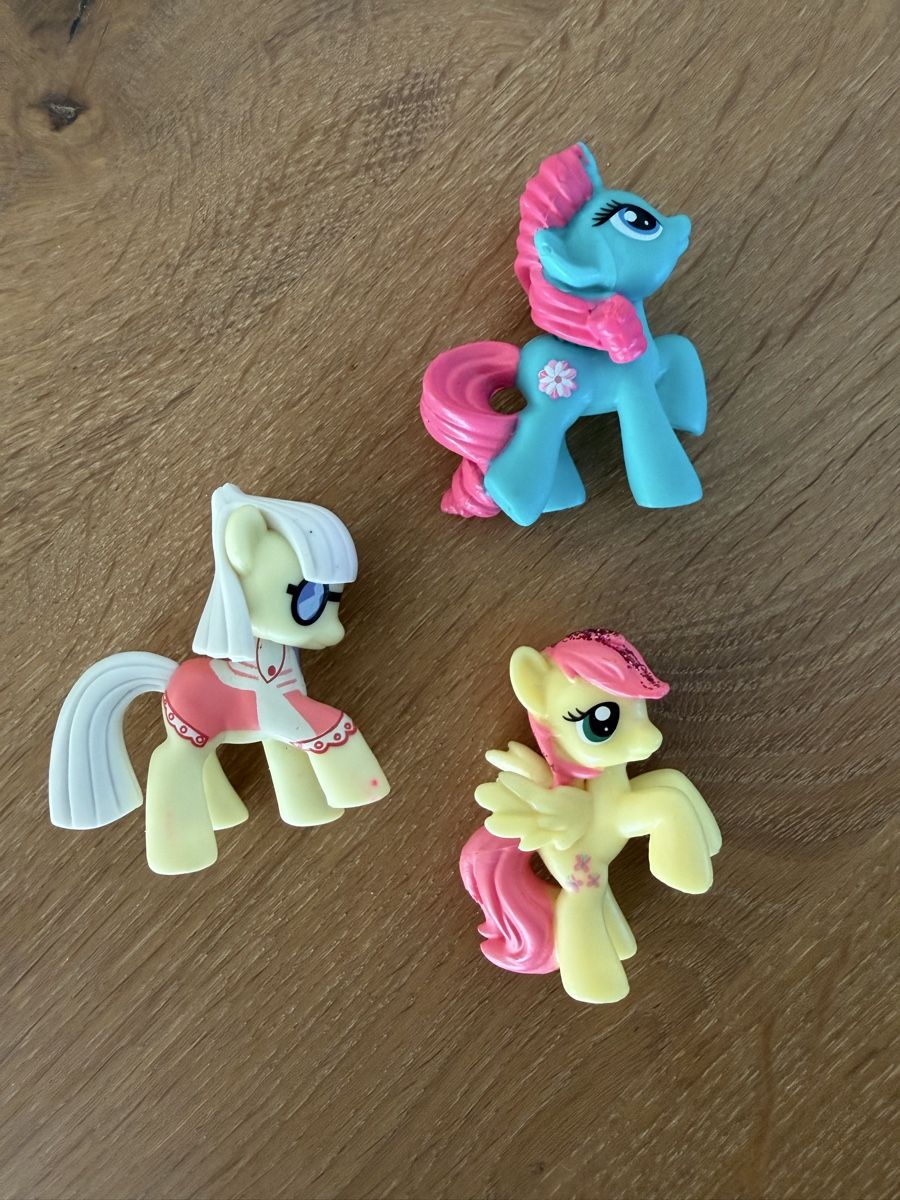 Hasbro Giocattoli: My Little Pony  – Usato da Uznach venduto da Player6