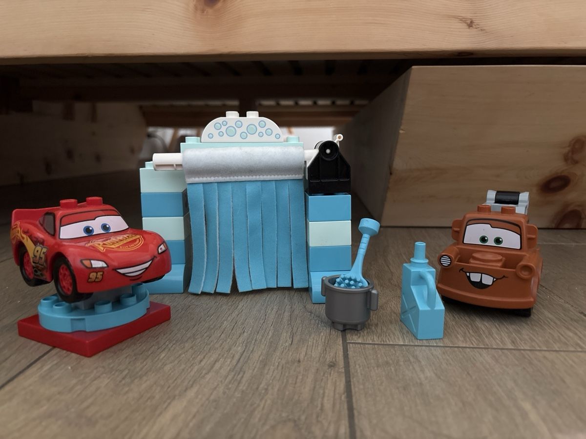 Disney Giocattoli: Duplo Lightning Mcqueen + Hook Waschanlage – Usato da Oberriet SG venduto da melaja