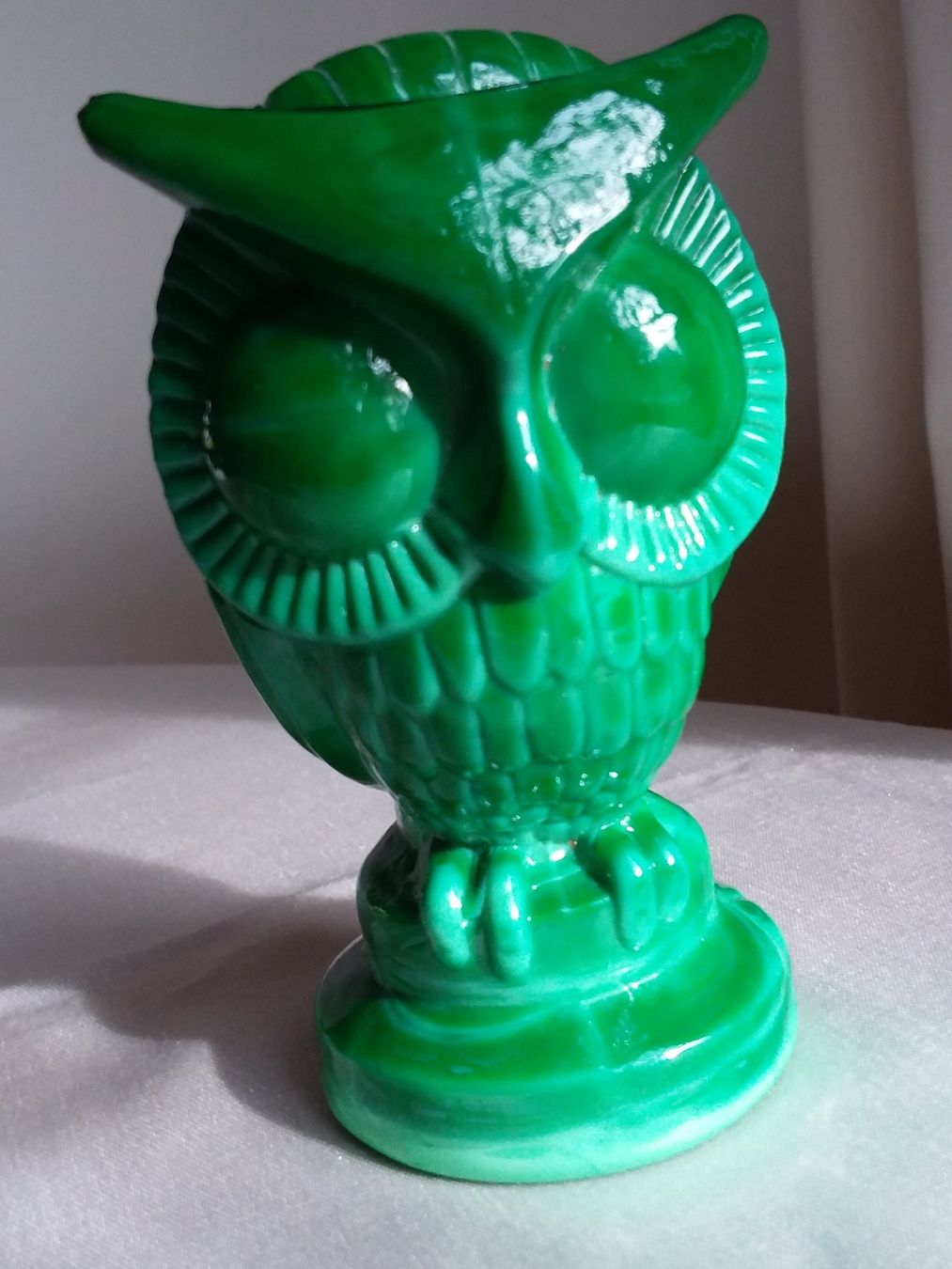 Figuren: Wunderschöne Malachit Glas Eule Tschechien – Gebraucht aus Zürich von Aleick