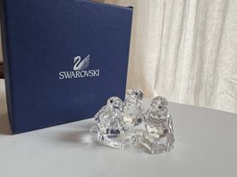 Swarovski Figur, drei kleine Pinguine auf Eisblock
