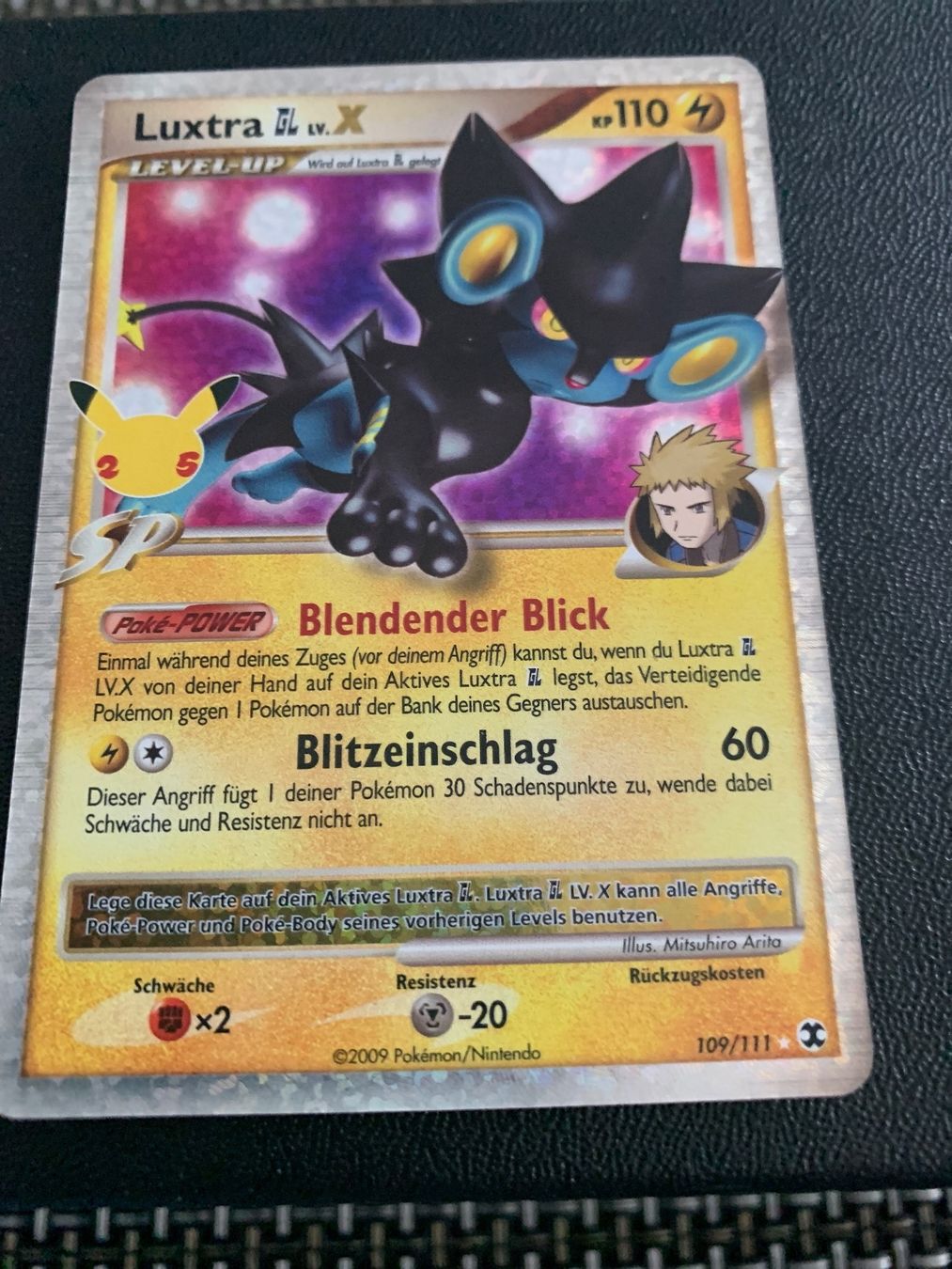Pokémon Carte collezionabili: Pokemon Celebrations LuxtraGL LV.X 109/111 – Usato da Bellach venduto da Pokemam