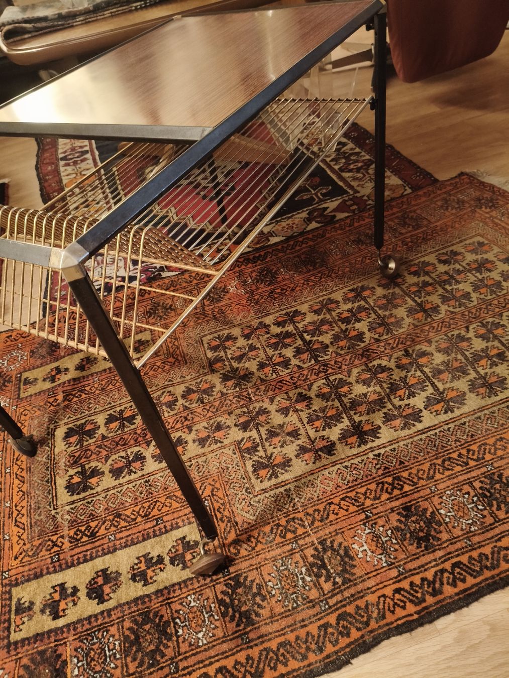 Comodini: Beistelltisch Vintage – Usato da Zwingen venduto da inf_2blh 2