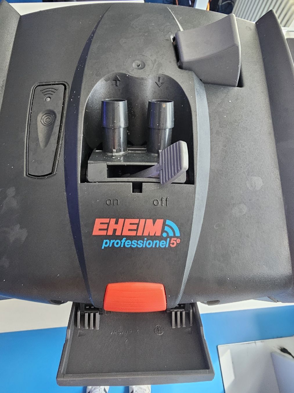 Eheim Filtres: Eheim Professional 5E Thermofilter – D'occasion à Samstagern par FastLive