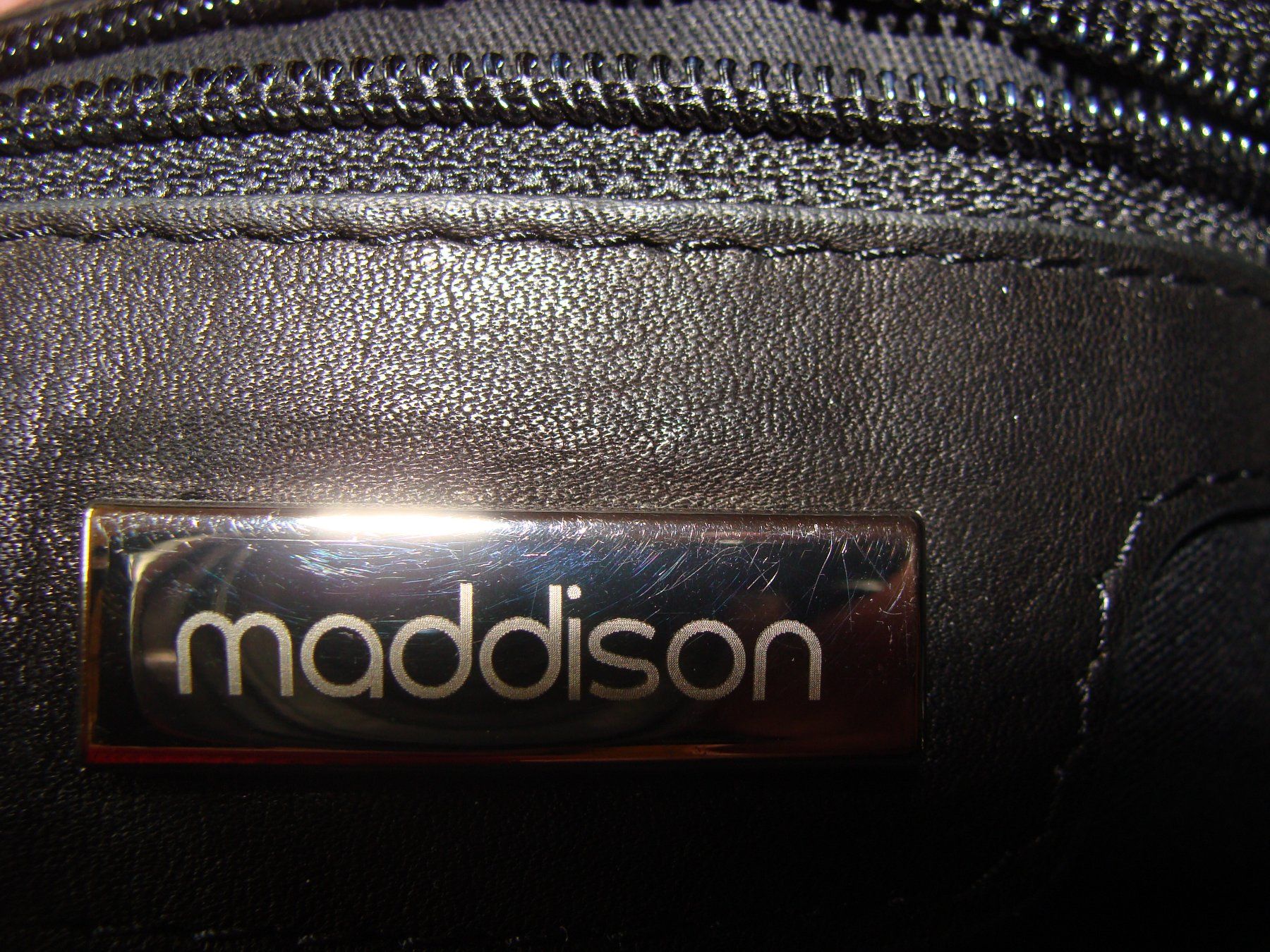 Maddison Borse da donna: maddison Echtledertasche umhänge oder Bügeltasche schwarz – Usato da Haslen AI venduto da traktor05 6