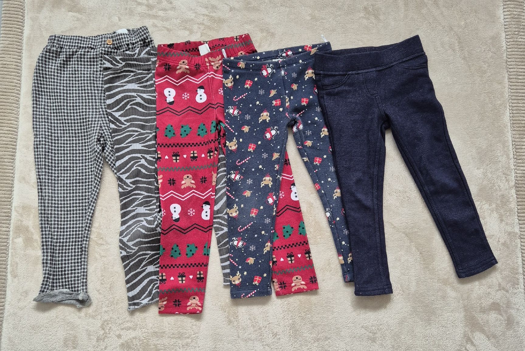 Lotti & Set di vestiti: Kleiderset Kleiderpaket Mädchen 104/110 – Usato da Fislisbach venduto da kio_x9dg 5