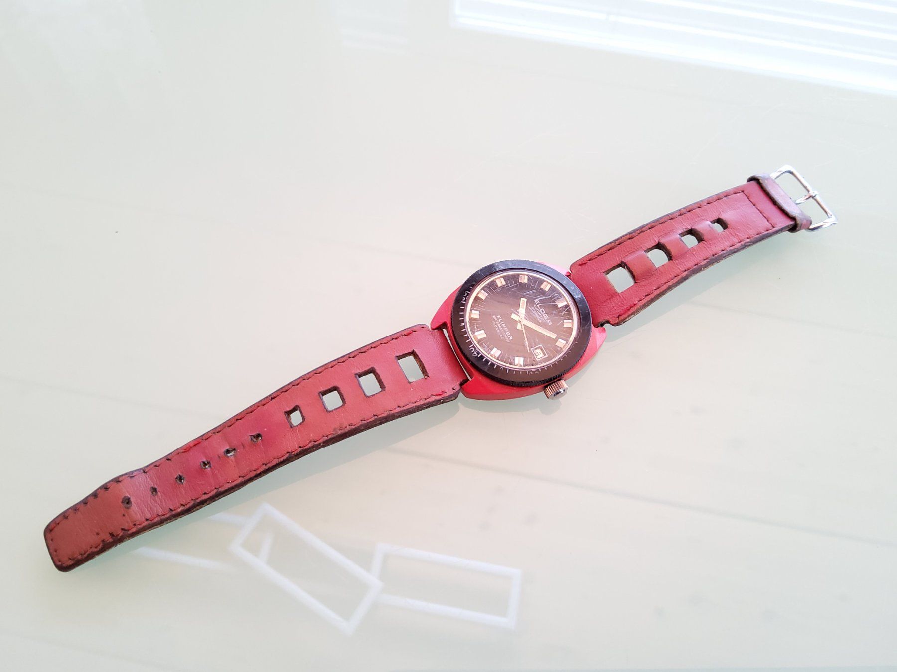 Montres: Montre bracelet Eloga Flipper  – D'occasion à Malleray par Broc-Mo 1
