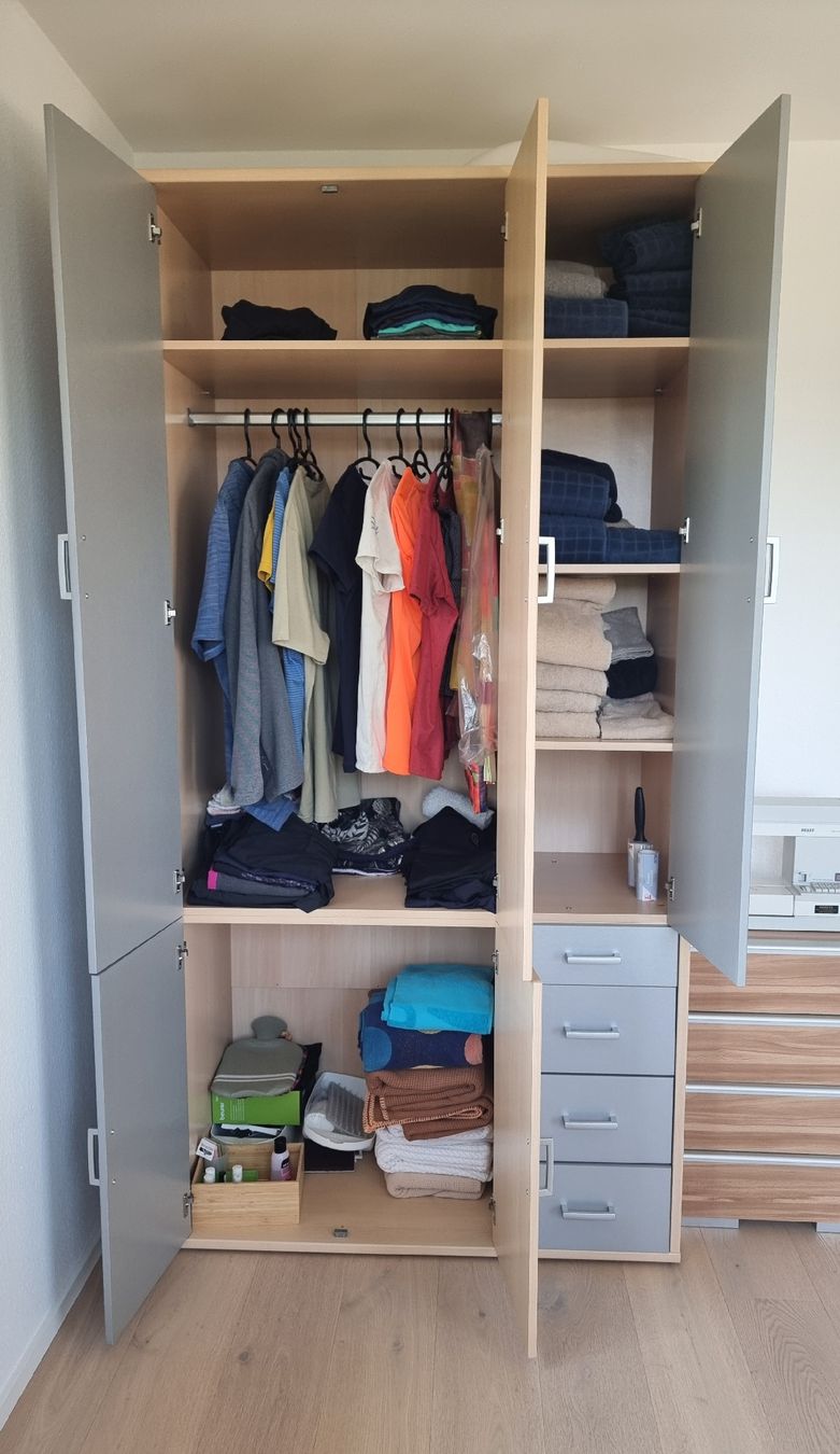 Armadi: Kleiderschrank  – Usato da Bottighofen venduto da buzz02 1