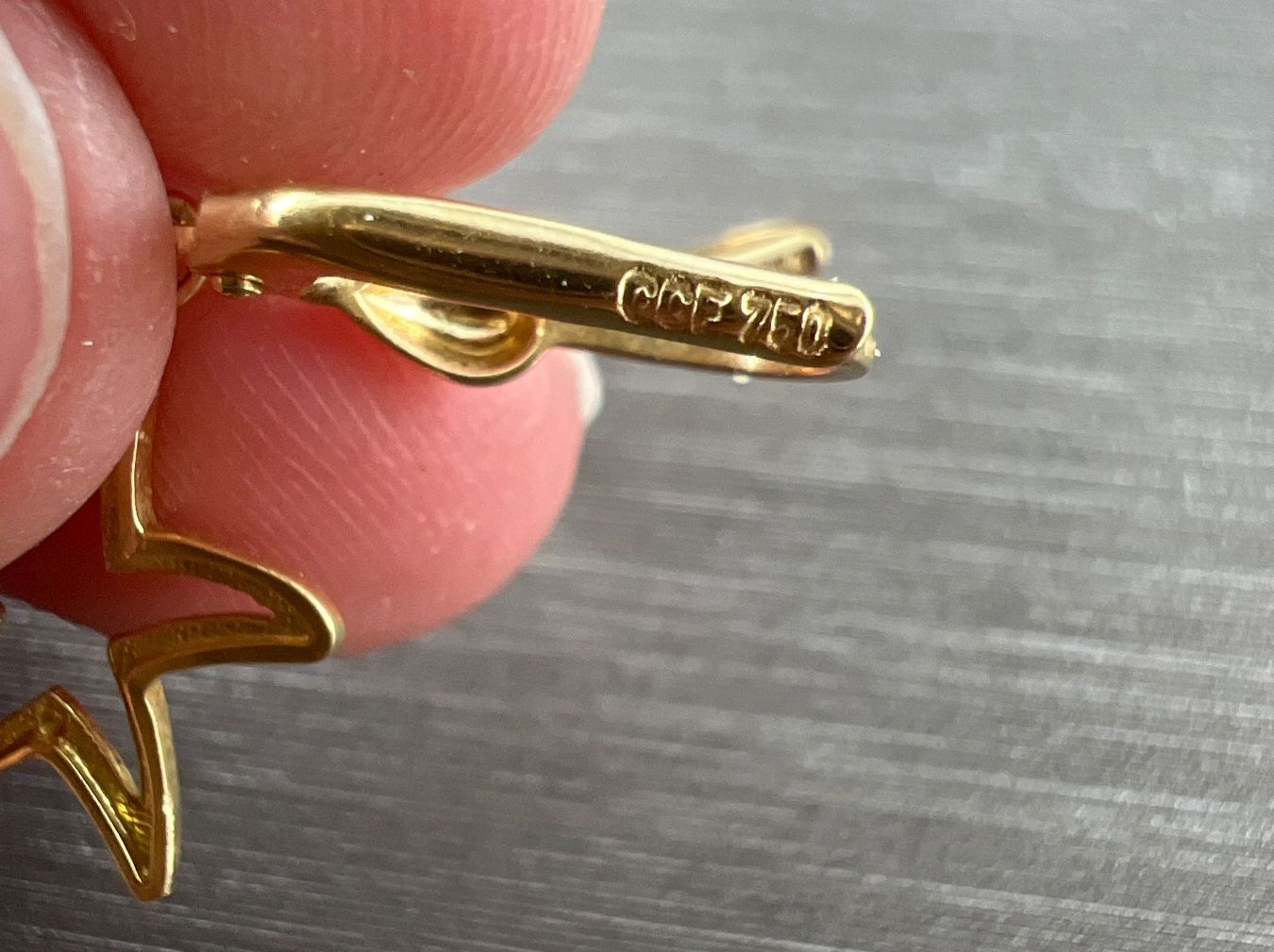 Ohrringe & -stecker: Ohrstecker 750 Gold – Gebraucht aus Niederuzwil von leo_8857 1