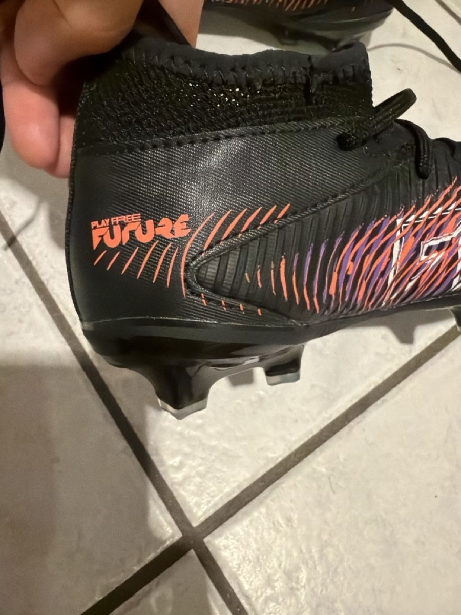 Puma Scarpe da uomo: Fussballschuhe Puma neu Grösse 35.5 – Nuovo (secondo la descrizione) da Beinwil am See venduto da inf_t6wl 2