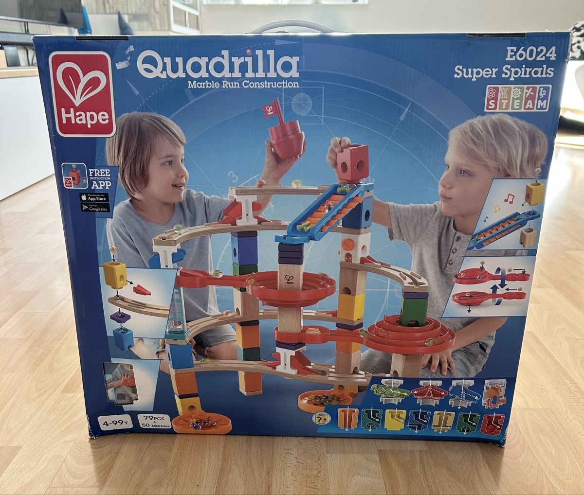 Quadrilla Jouets: Quadrilla Holzkugelbahn – Neuf (Voir description) à Zeiningen par Pimzwerg